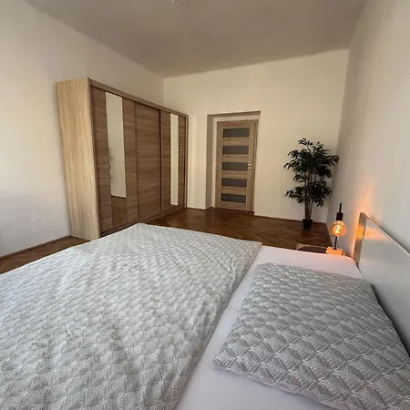 Flat In The Heart Of Close To Via Ferrata Decin